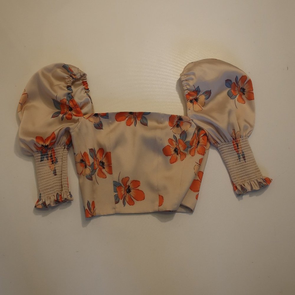 Womens Nicholas Beige Orange Floral Puff Sleeve Cropped Blouse Top 2 * - Picture 3 of 8